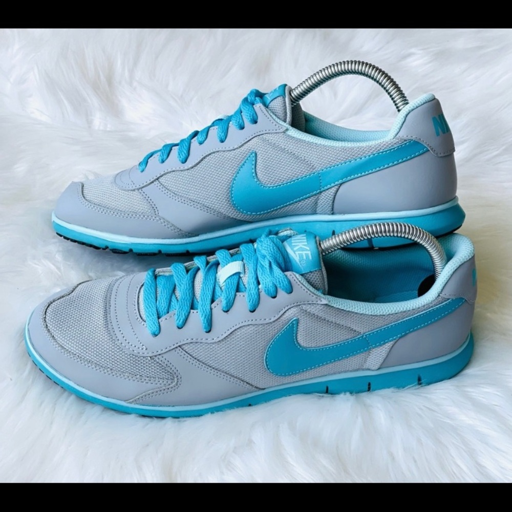 Nike Running Shoes Women’s Size 10